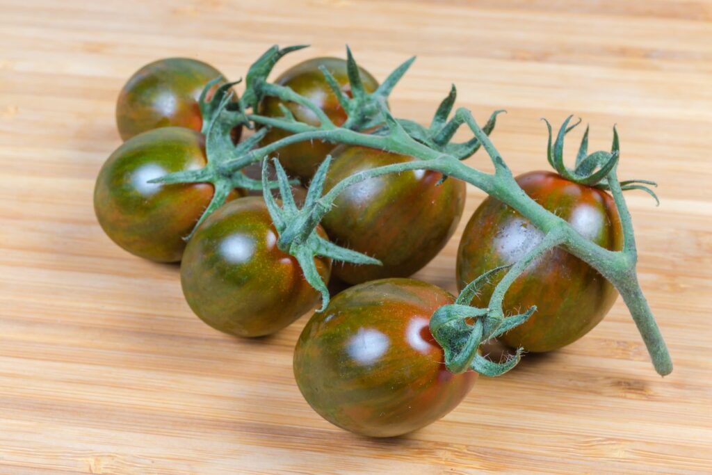 mini kumato cherry tomato