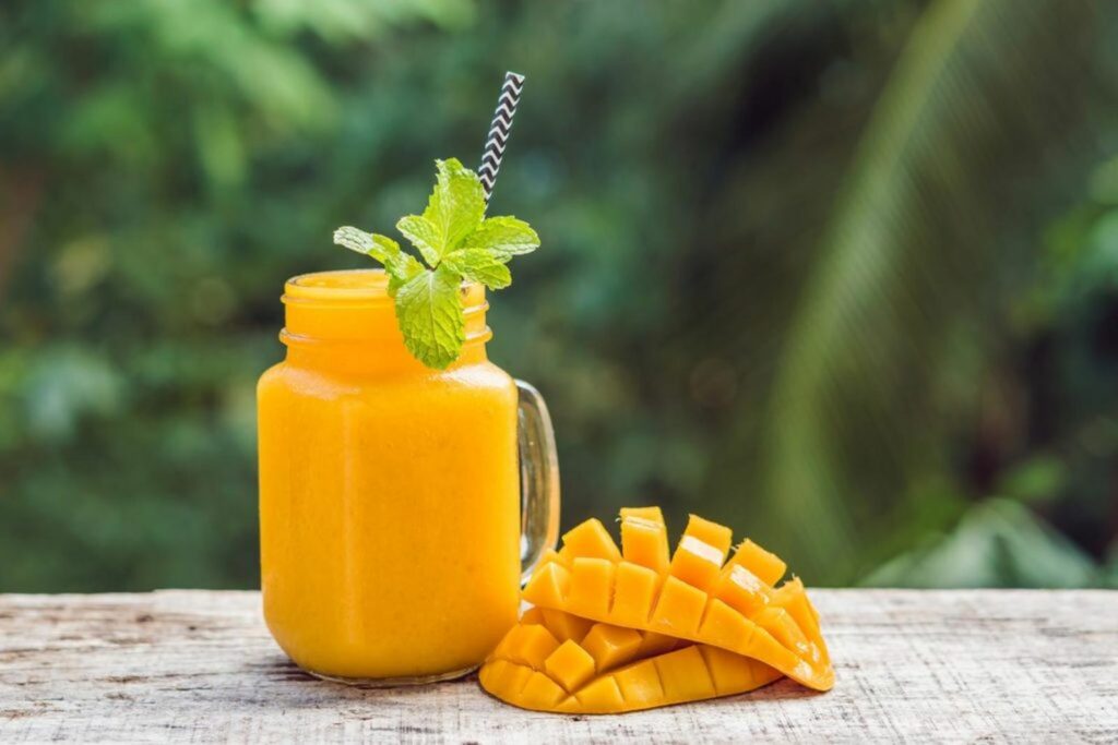 Mango drink and fruit