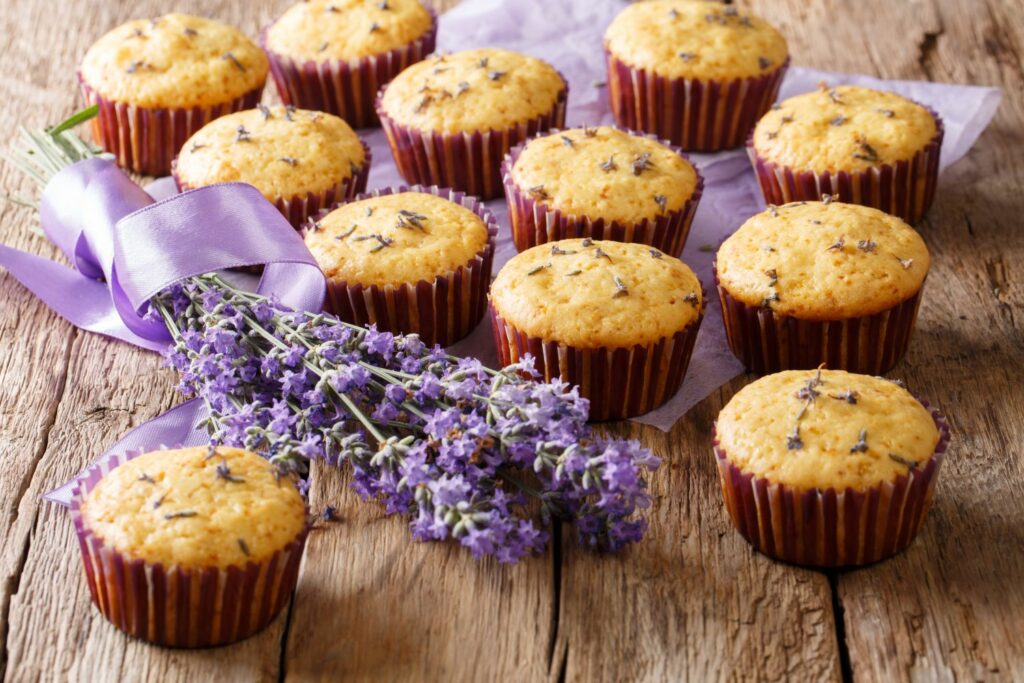 muffins with dried lavender