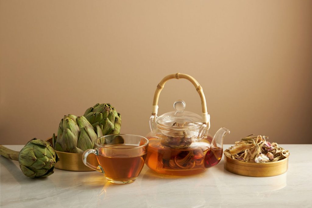 Artichokes infusing in a tea